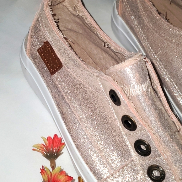 Blowfish Shoes | Blowfish Pink Metallic Slipon Sneakers Sz 65 | Poshmark